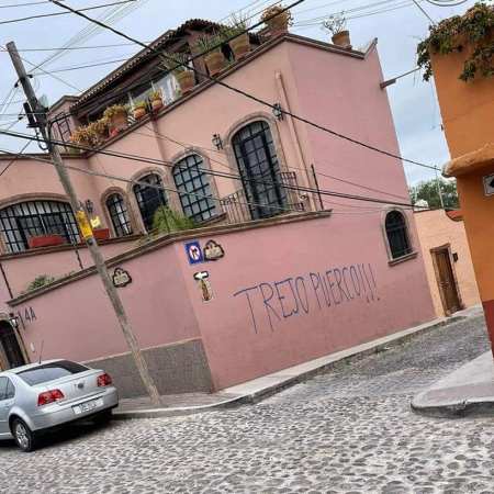 vandalizan calles de San Miguel de Allende contre Mauricio Trejo Pureco